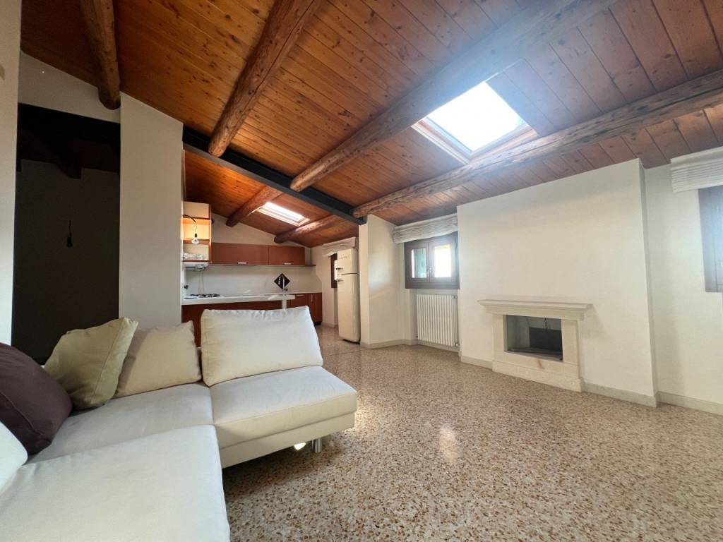 Appartamento a Lonigo in via garibaldi - Foto 4