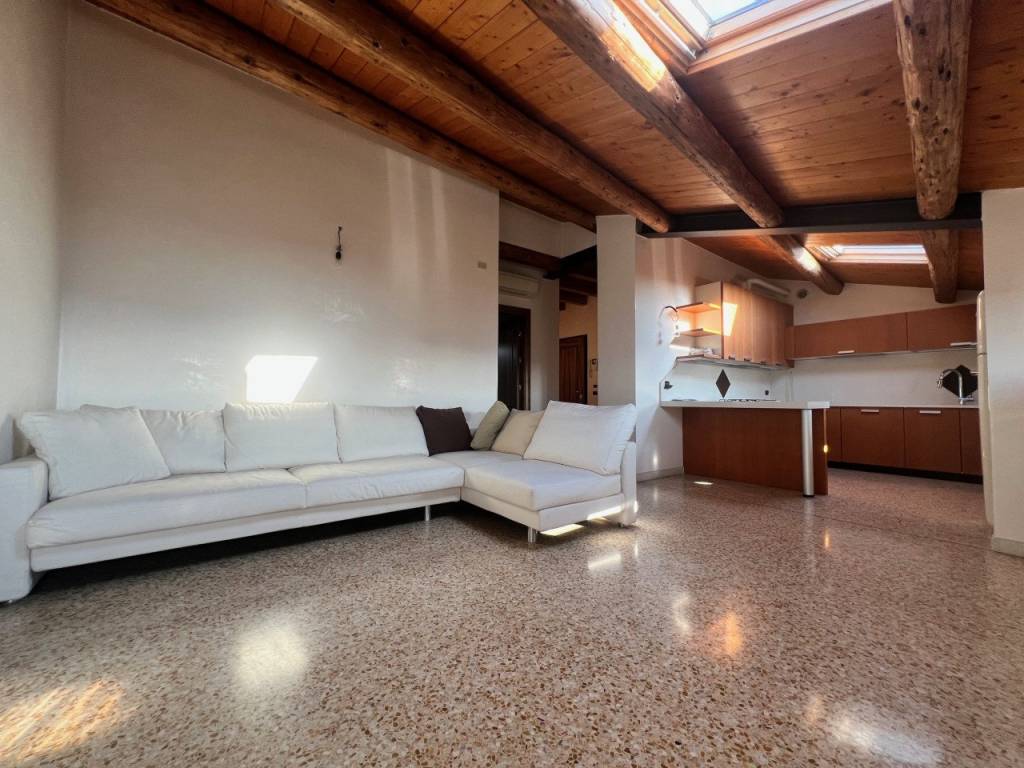 Appartamento a Lonigo in via garibaldi - Foto 5