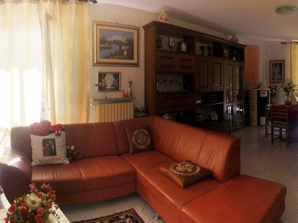 Villa a Borgo ticino in Via Gagnago - Foto 5