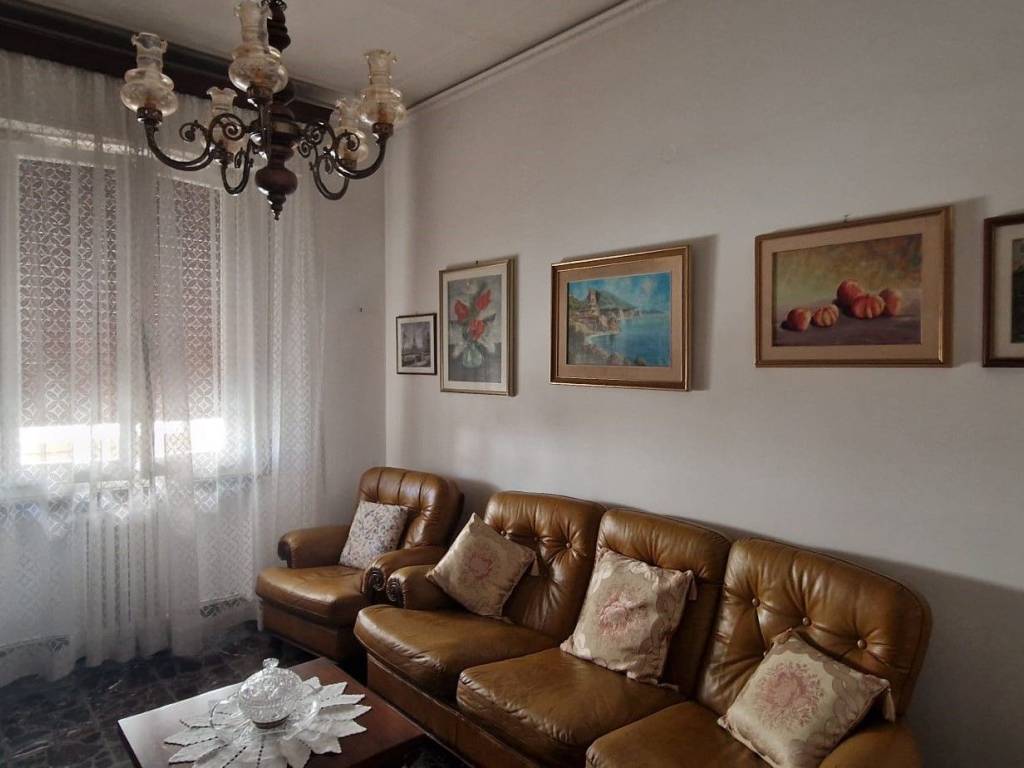 Appartamento a Scandicci in Piazza Filippo Brunelleschi - Foto 4