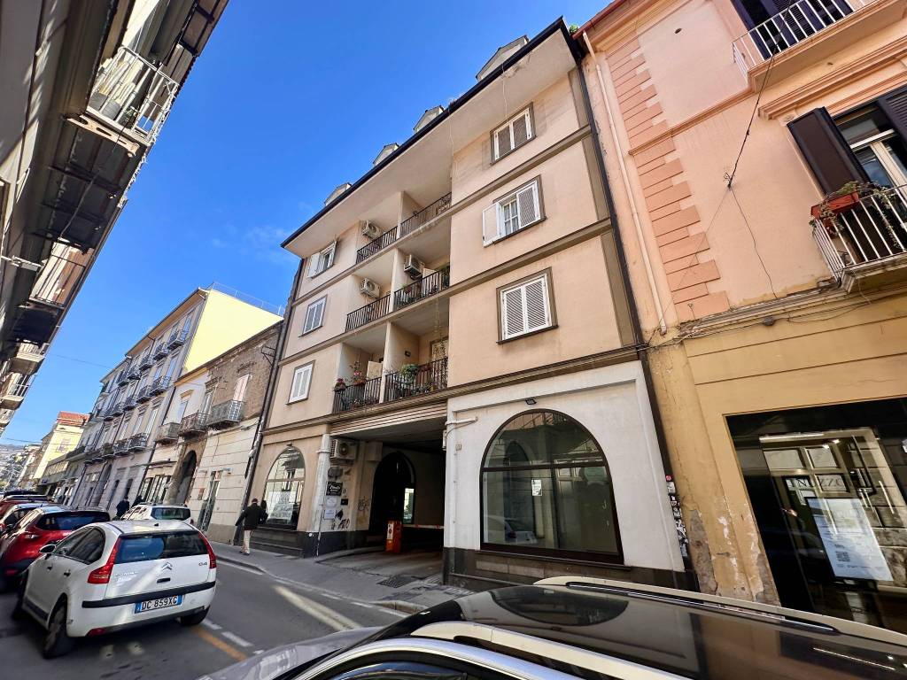 Appartamento a Caserta in Via Cristoforo Colombo - Foto 2