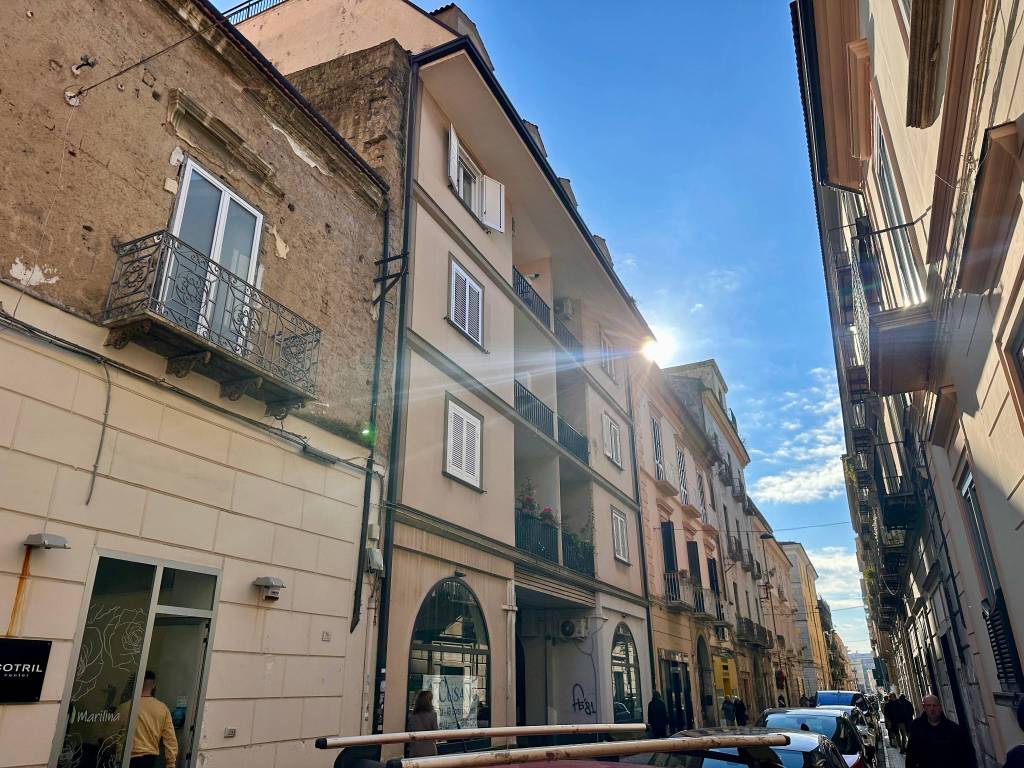 Appartamento a Caserta in Via Cristoforo Colombo - Foto 3