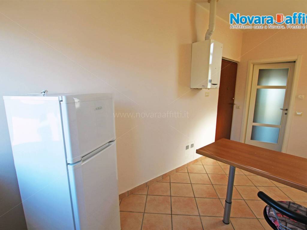 Appartamento a Novara in Via Pasubio - Foto 4