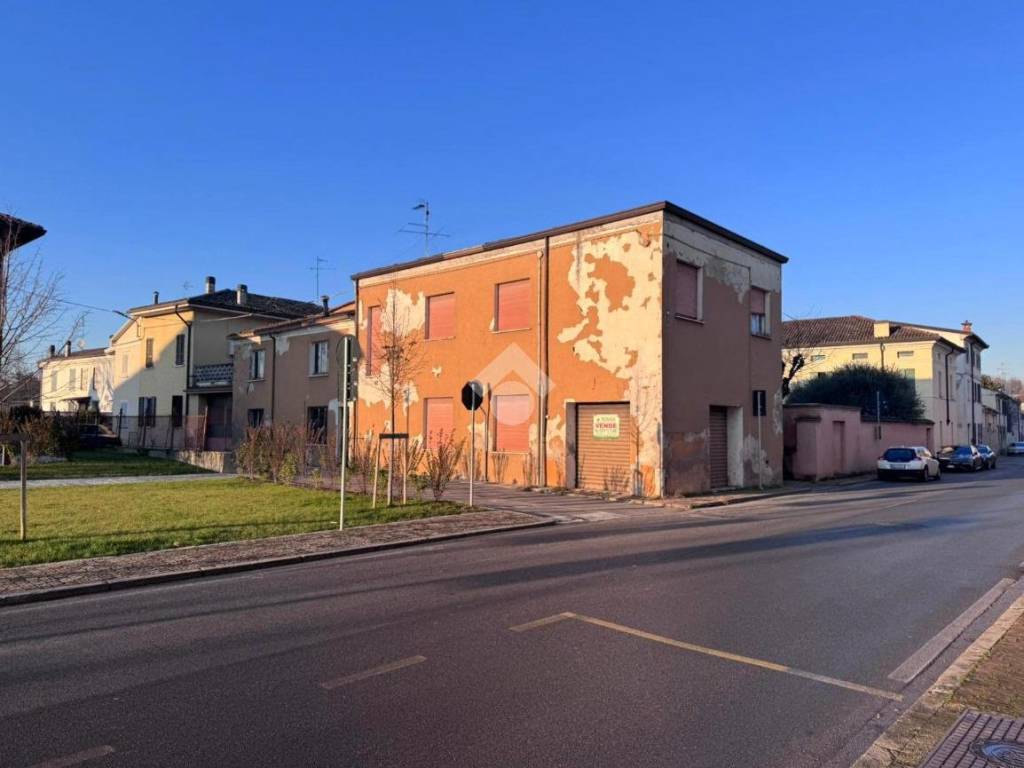 Appartamento a Marcaria in Via Francesco Crispi, 87 - Foto 4