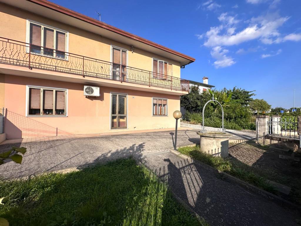Villa a Albignasego in Via Francesco Petrarca - Foto 5