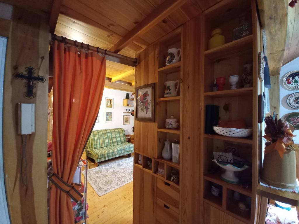 Attico / mansarda a Lucoli in Via della Valle - Foto 2