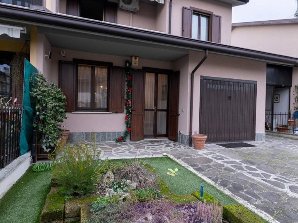 Villa a Villanova del sillaro in Via Sant'Angelo Lodigiano, 27/D - Foto 3