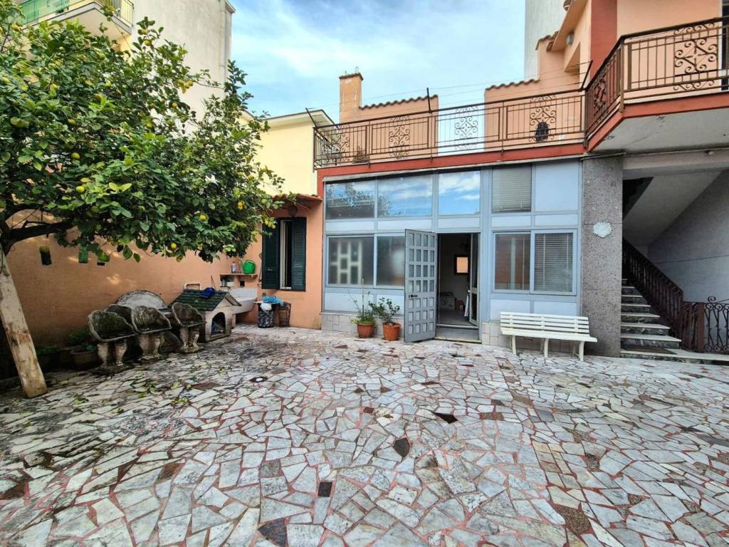 Appartamento a Afragola in Via Pirandello - Foto 2