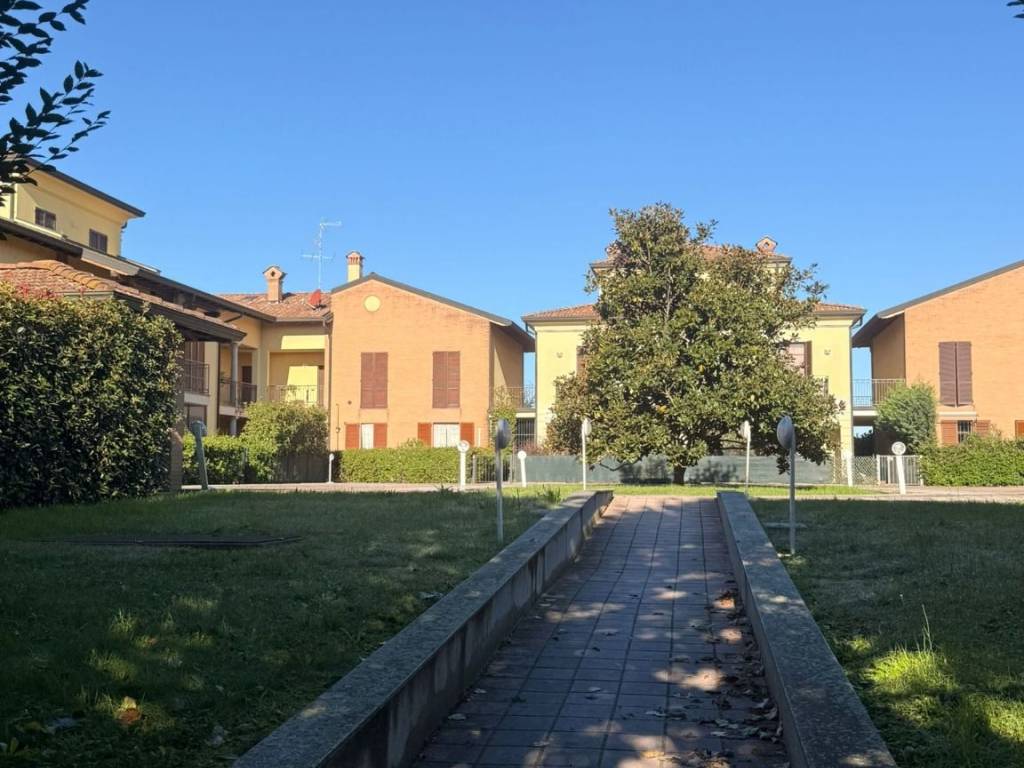 Appartamento a San genesio ed uniti in Via Ponte Carate, 22 - Foto 5