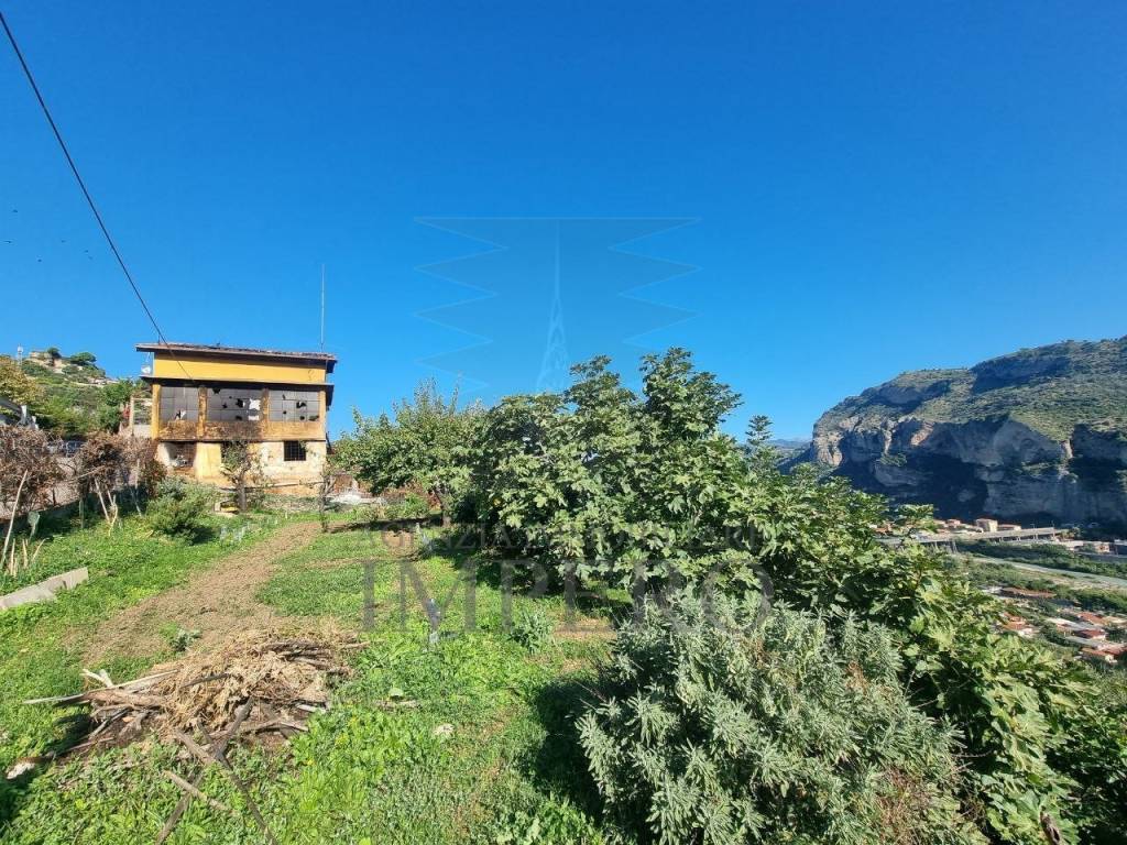 Terreno a Ventimiglia in Via Monsignore Daffra, 40 - Foto 2