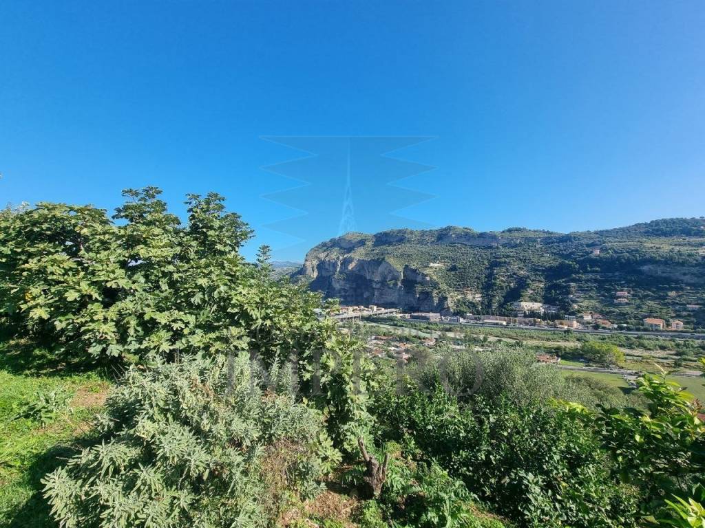 Terreno a Ventimiglia in Via Monsignore Daffra, 40 - Foto 3