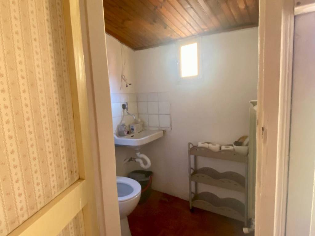 Casa indipendente a Bellano in VIA OMBRIACO 51 - Foto 3