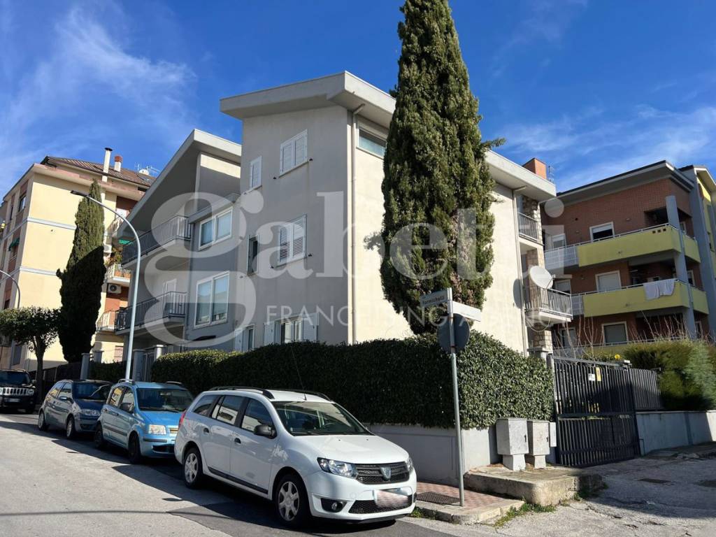 Villa a Isernia in Via Fernando Formichelli, 7 - Foto 2