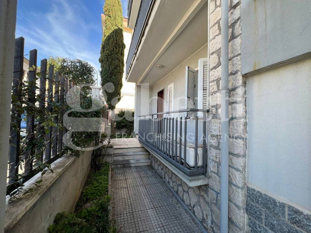 Villa a Isernia in Via Fernando Formichelli, 7 - Foto 4