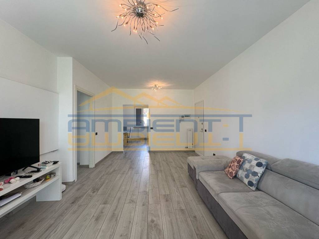 Appartamento a Merate in Via Raffaello Sanzio, 22 - Foto 4