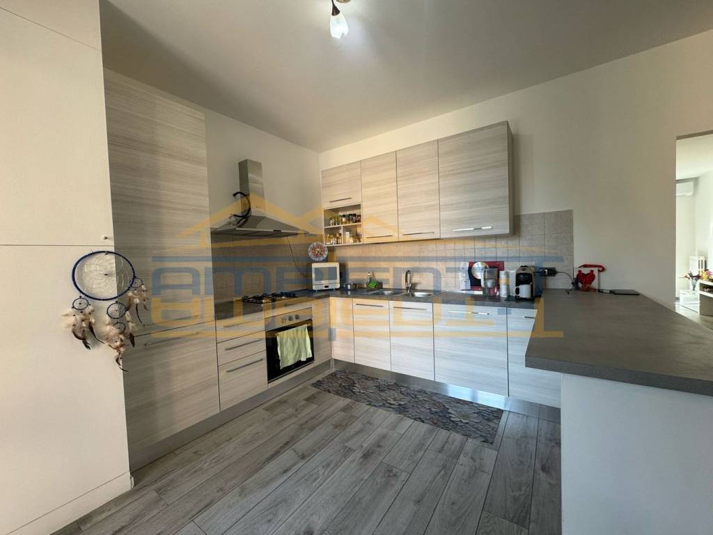 Appartamento a Merate in Via Raffaello Sanzio, 22 - Foto 5