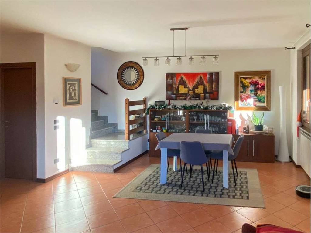 Villa a Monvalle in via binda - Foto 4