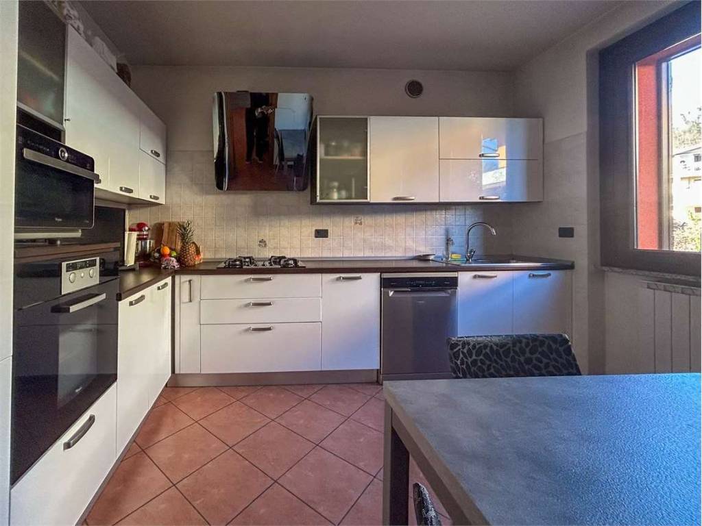 Villa a Monvalle in via binda - Foto 5