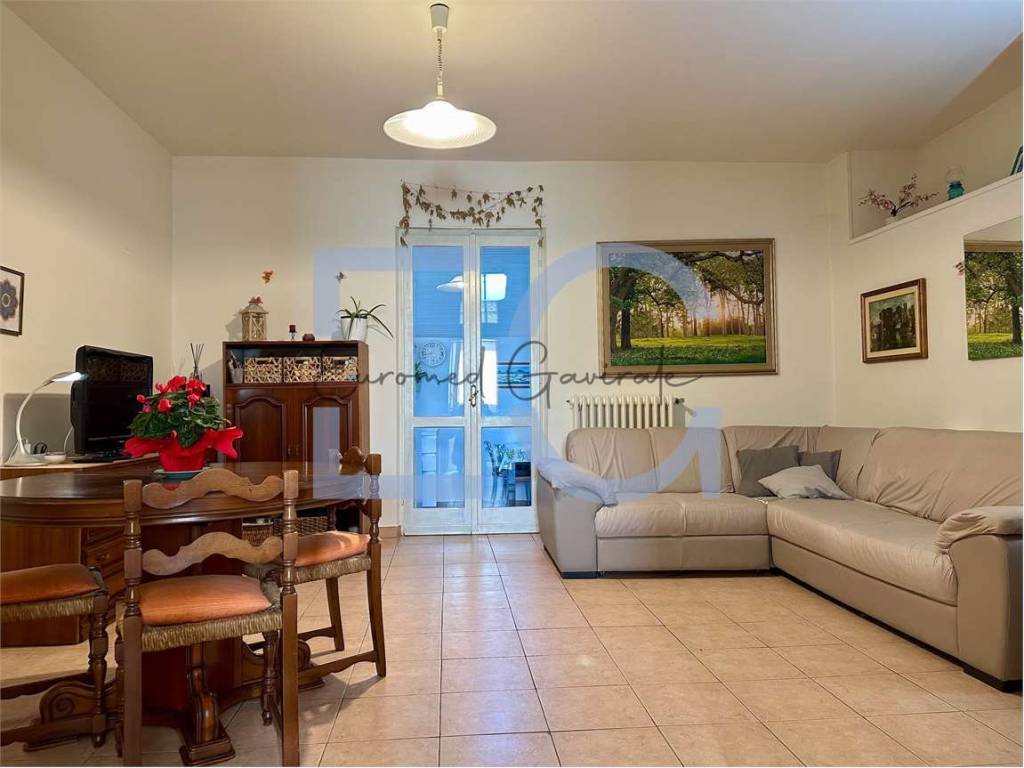 Casa indipendente a Cocquio-trevisago in contrada san bartolomeo - Foto 3