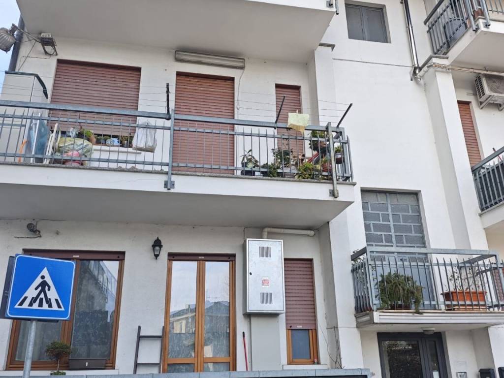 Appartamento a Moncalieri in Via Juglaris, 11 - Foto 2