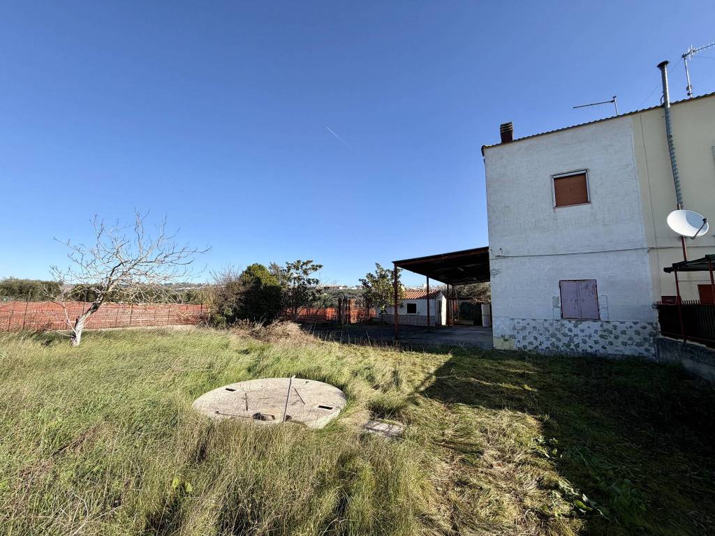 Appartamento a Matera in Contrada Chiatamura - Foto 5