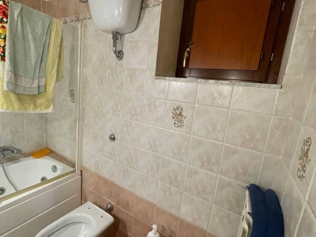 Appartamento a Catanzaro in Via Vincenzo De Grazia - Foto 3