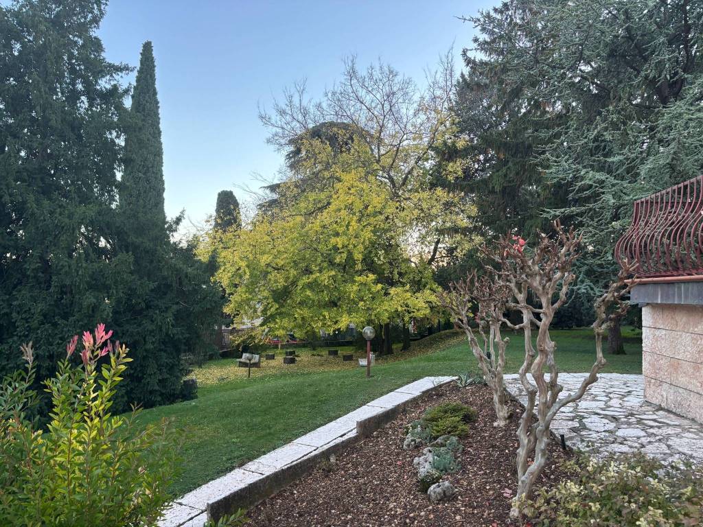 Villa a Verona in Via San Fenzo - Foto 2