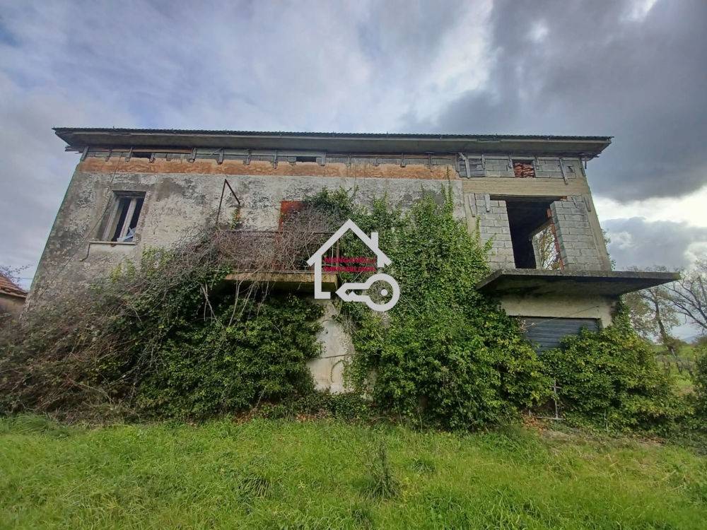 Terreno a Albanella in Via Cerrina, 93 - Foto 2