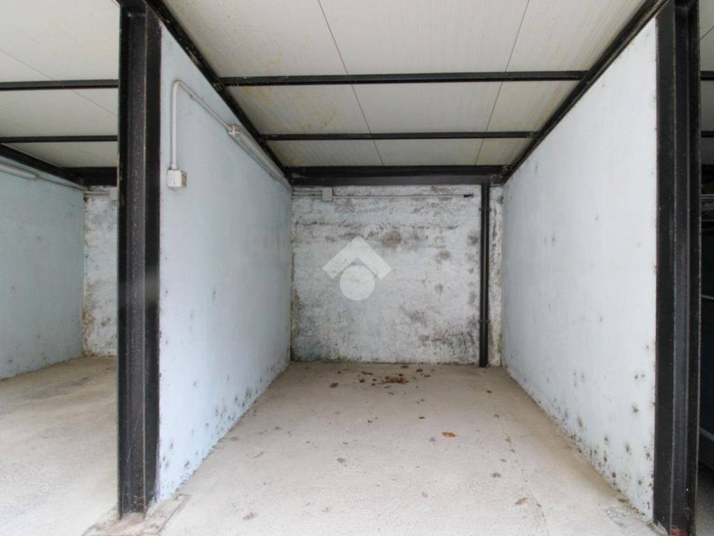 Box / garage a Gardone val trompia in Via Generale Armando Diaz - Foto 3