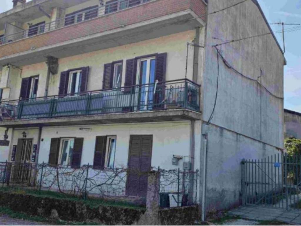 Appartamento a Avezzano in via Lorenzo Perosi - Foto 2