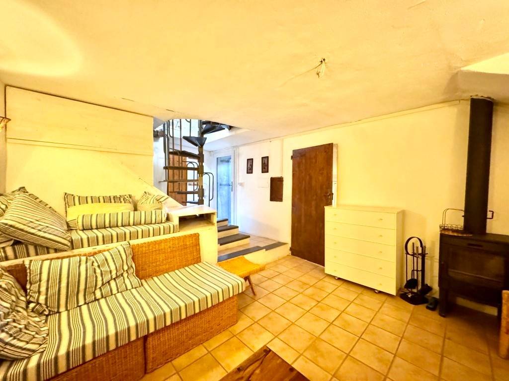 Casa indipendente a Imperia in Via Pistone - Foto 4