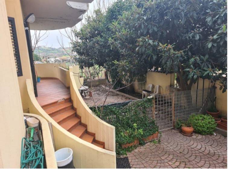 Appartamento a Corropoli in Viale Adriatico - Foto 4