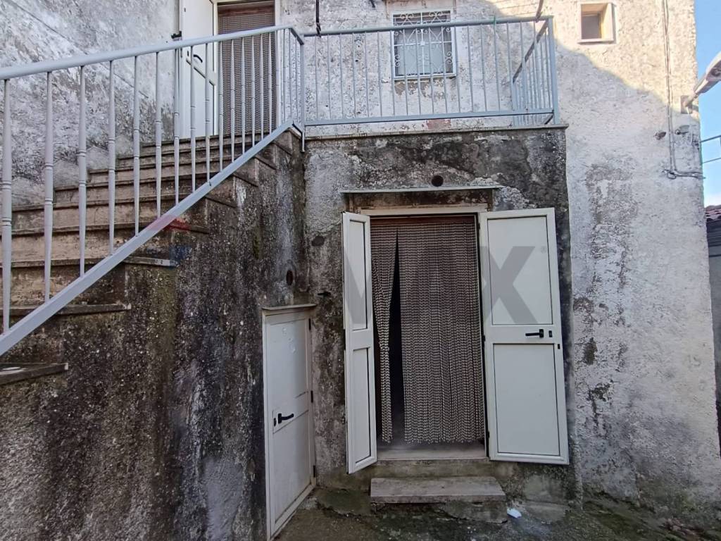 Casa indipendente a Rocchetta sant'antonio in Via Lampione, 9 - Foto 3