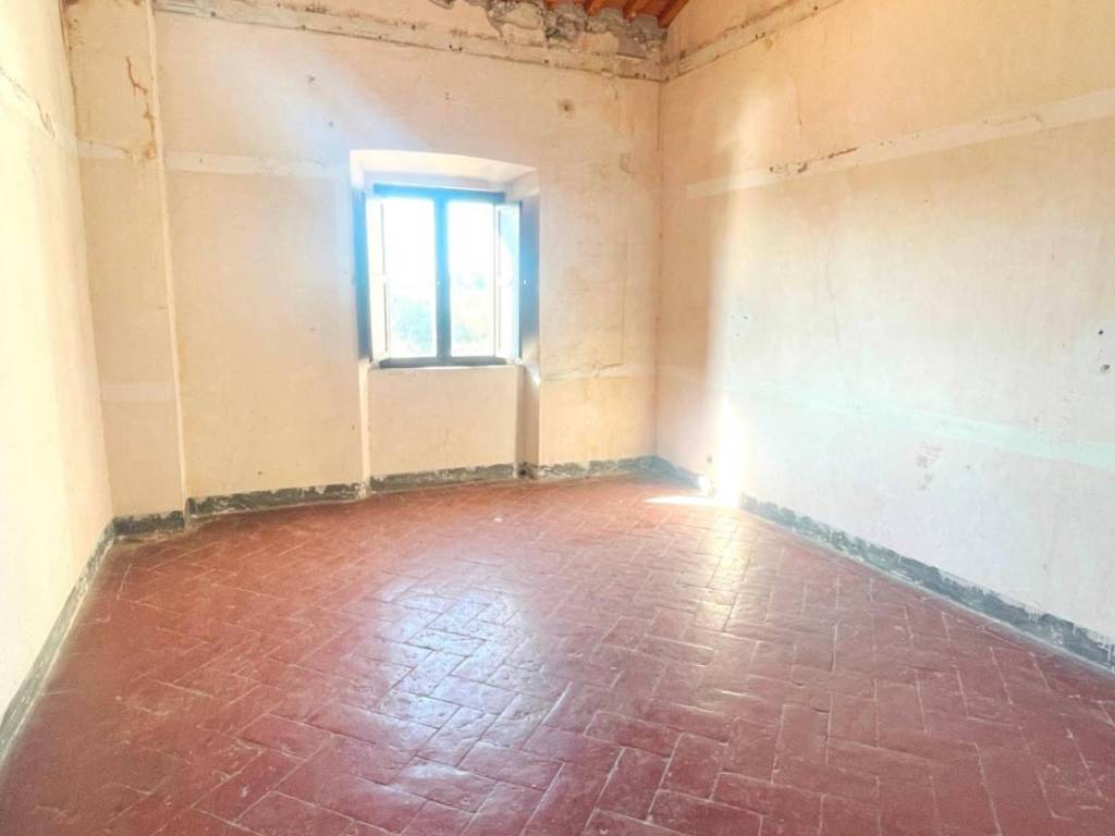 Appartamento a Vicopisano in Via Cristoforo Colombo - Foto 2