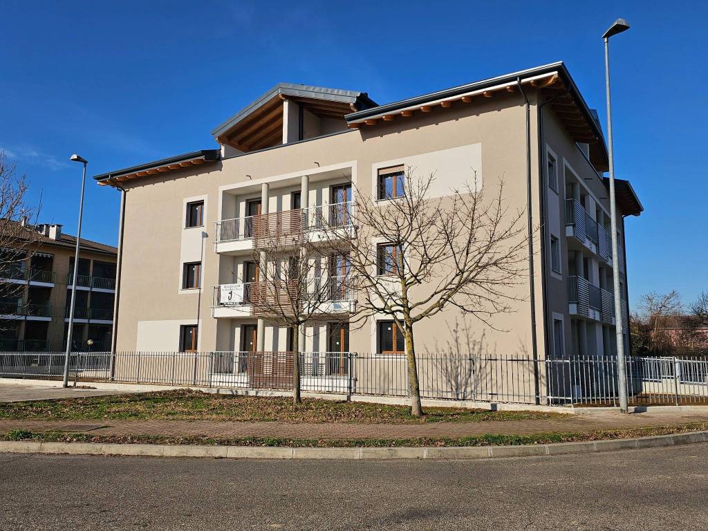 Appartamento a Casorate primo in Via Giovanni Di Bella - Foto 4