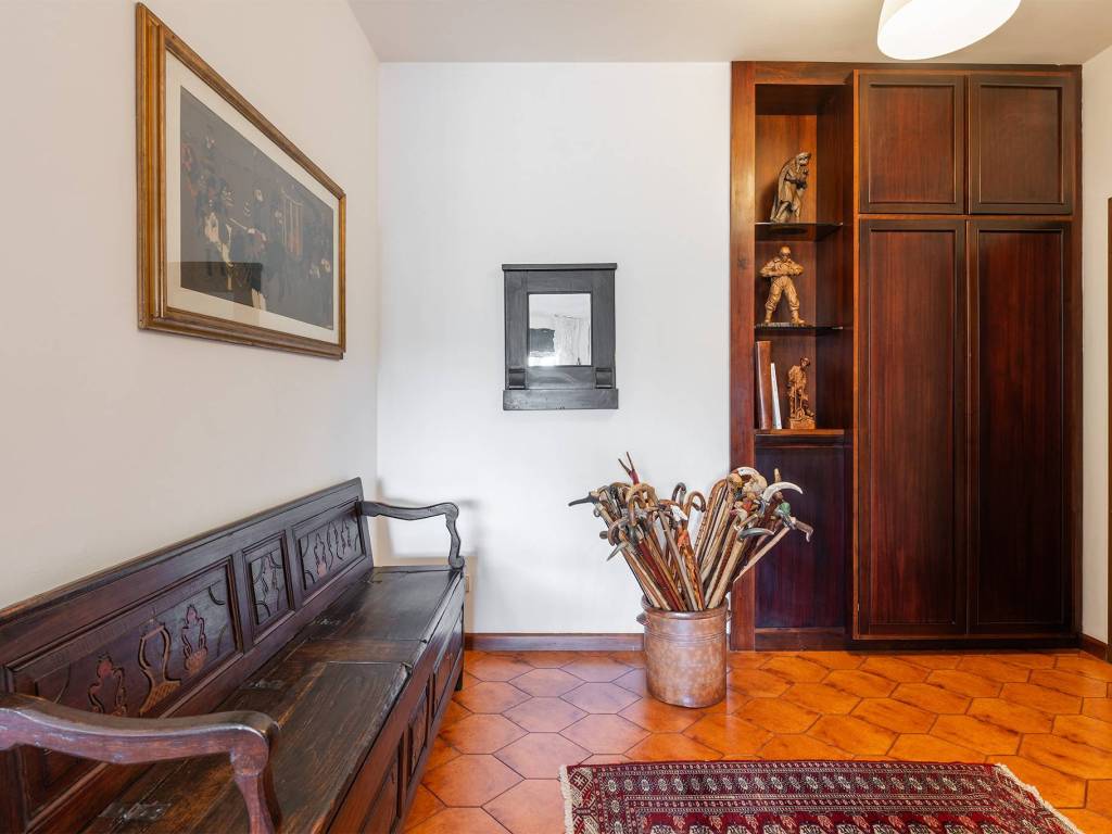 Appartamento a Cagliari in Via Stanislao Caboni - Foto 2