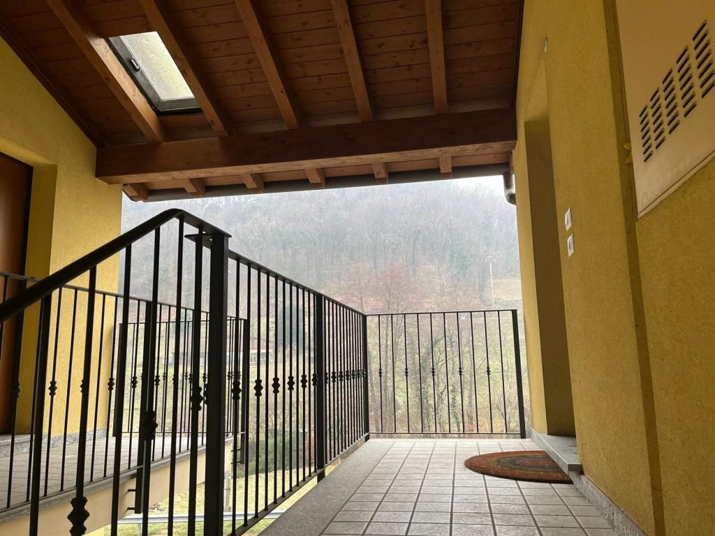 Appartamento a Colle brianza in Via Milano - Foto 3