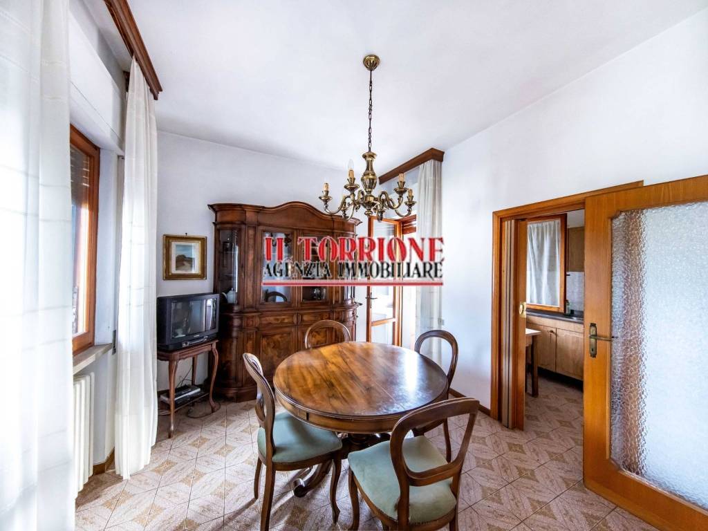 Villa a Pescia in Viale Giuseppe Garibaldi - Foto 2