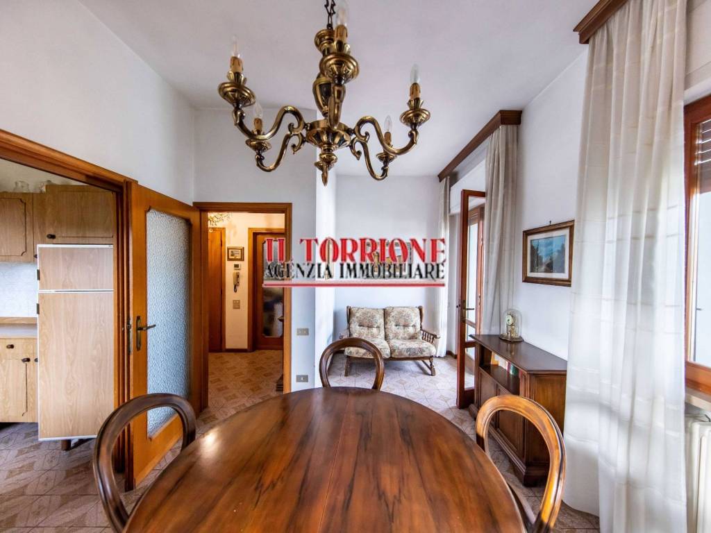 Villa a Pescia in Viale Giuseppe Garibaldi - Foto 4