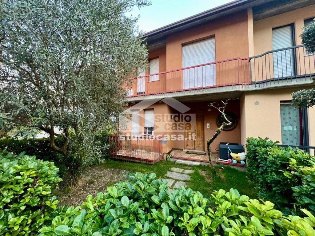Villetta a schiera a Costa volpino - Foto 3