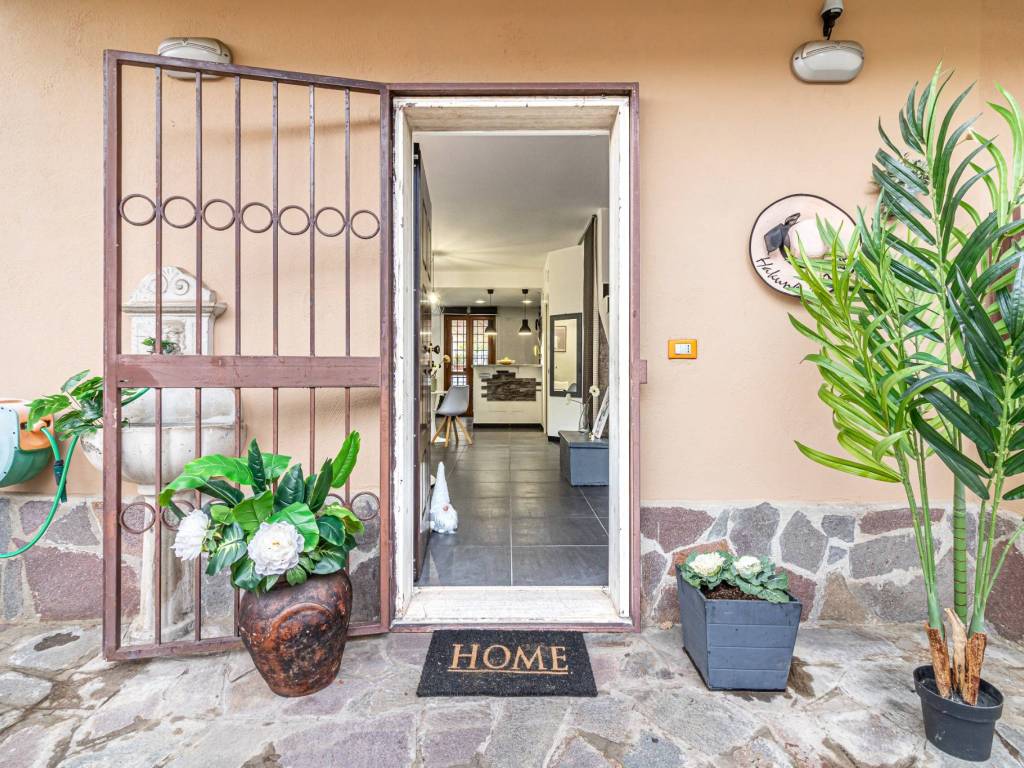 Villa a Marino in Via Vecchia di Grottaferrata, 29 - Foto 2
