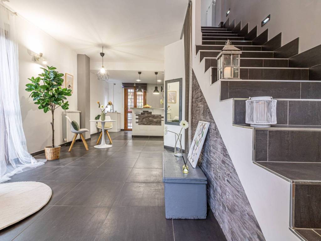 Villa a Marino in Via Vecchia di Grottaferrata, 29 - Foto 3