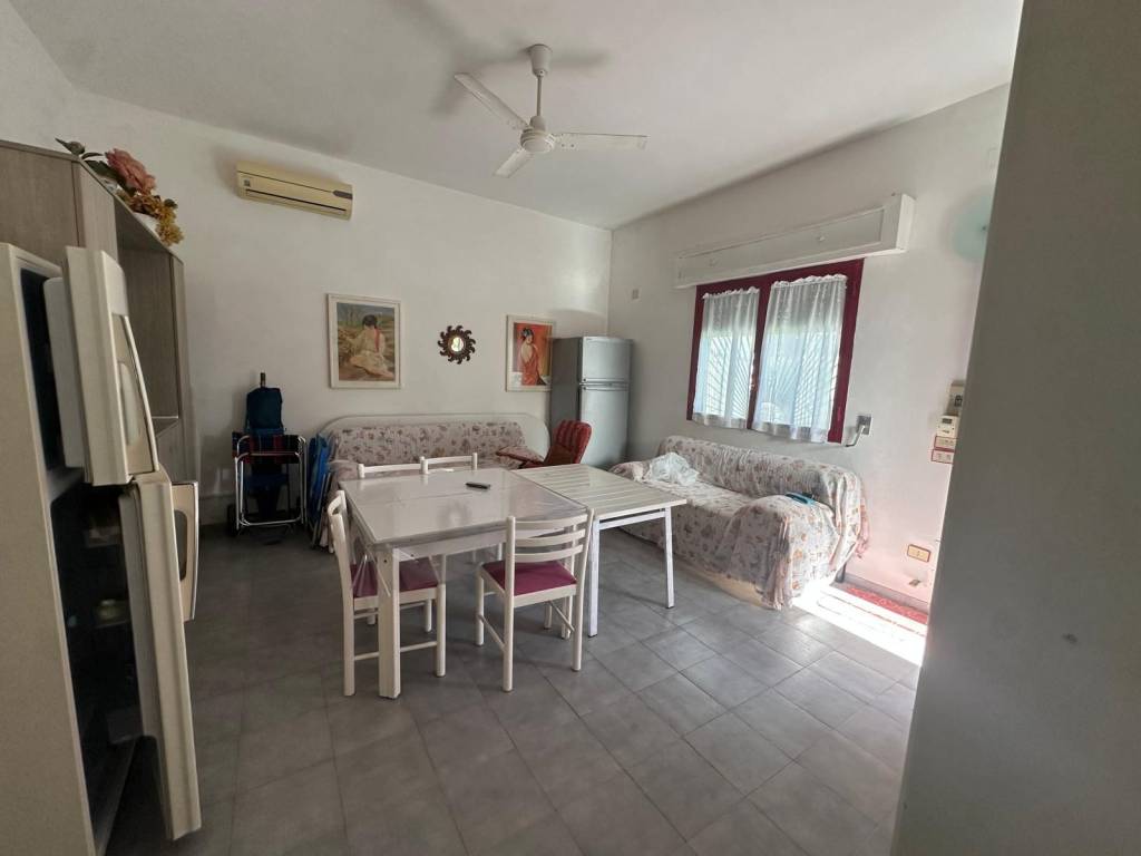 Villa a Maruggio in Via Giacomo Leopardi - Foto 3