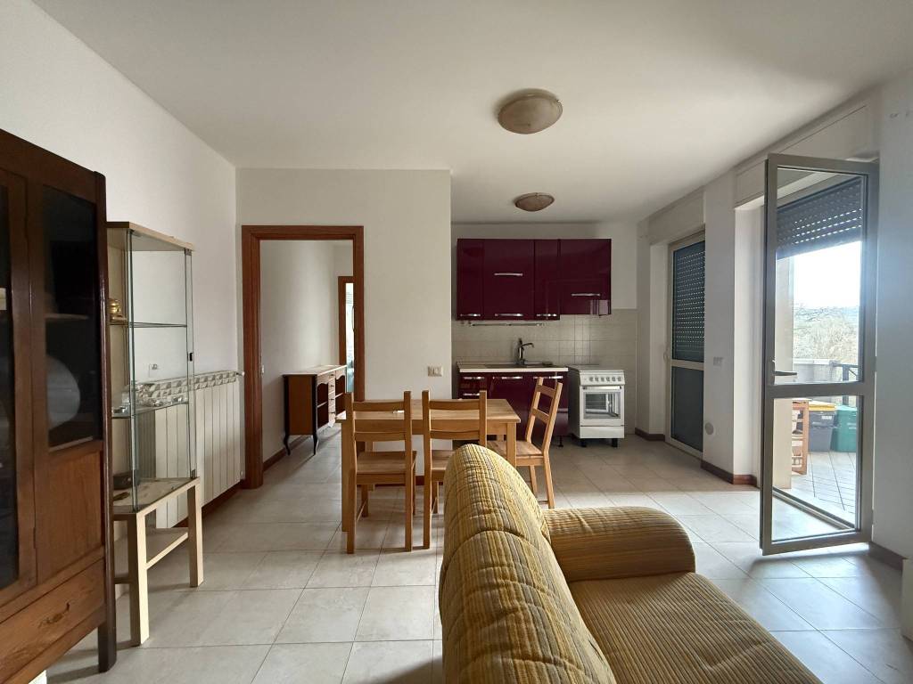 Appartamento a Orte in Via dei Battellieri - Foto 2