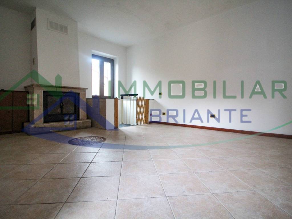 Casa indipendente a Somma lombardo in Via Giulio Fantoni, 8 - Foto 2