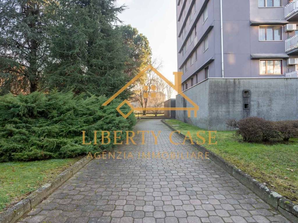 Appartamento a Vercelli in Via Monfalcone, 18 - Foto 2