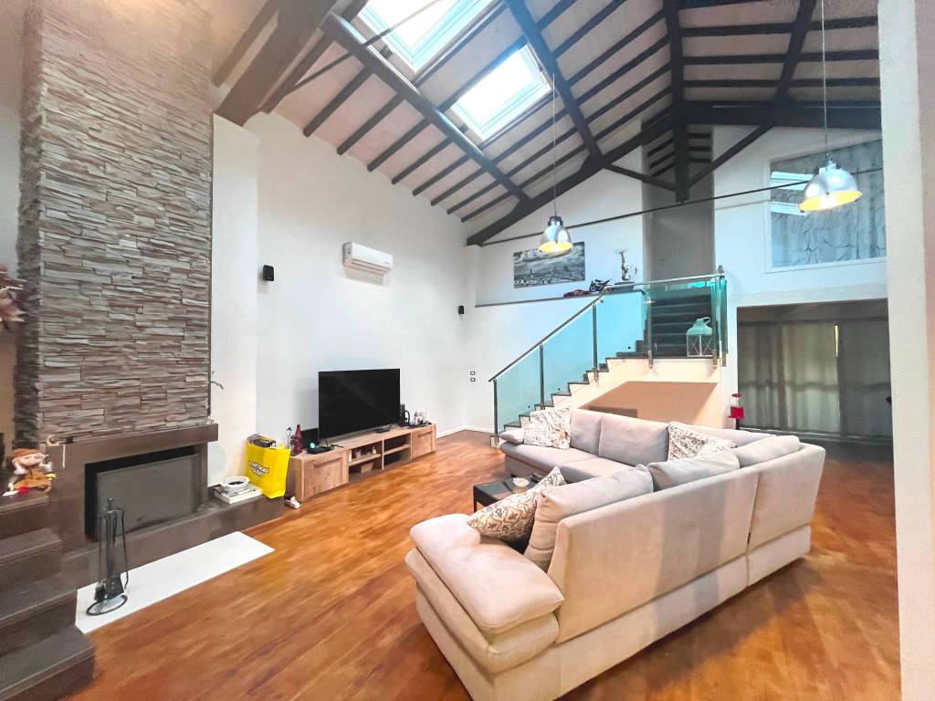 Loft / open space a Prato in Via Matteo degli Organi, 152 - Foto 4