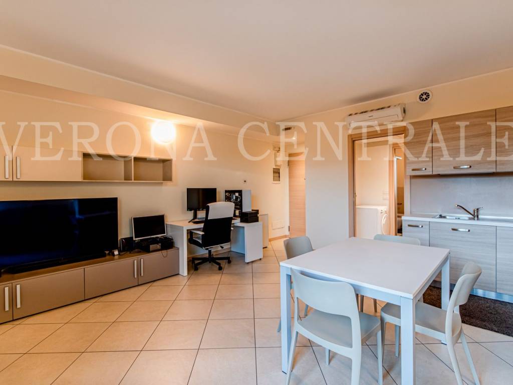 Appartamento a Verona in Via Pietro Paolo Martinati - Foto 4