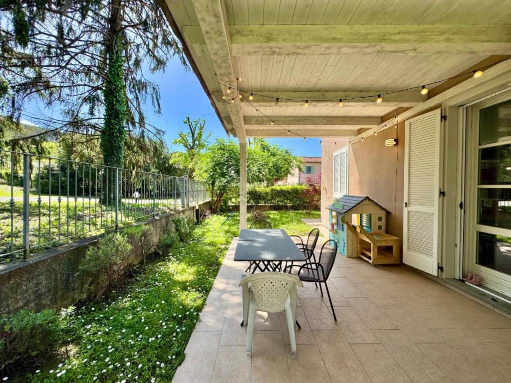 Villa a Capannori in Massa Macinaia, , 55060 - Foto 2
