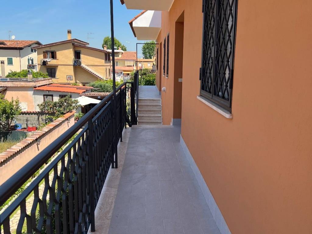 Appartamento a Fiumicino in Via Mario Calderara, 39 - Foto 5